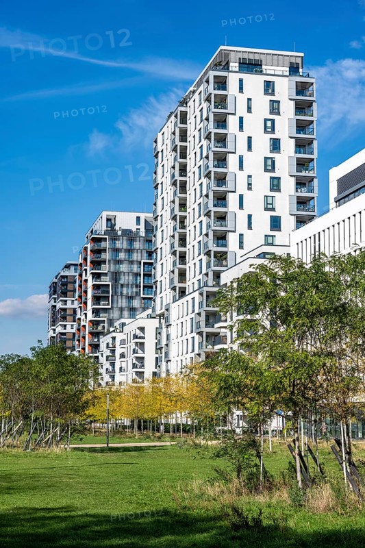 Modern residential neighbourhood along Toulouser Allee, high-rise buildings with flats and offices, on former railway premises, North Rhine-Westphalia, Germany
