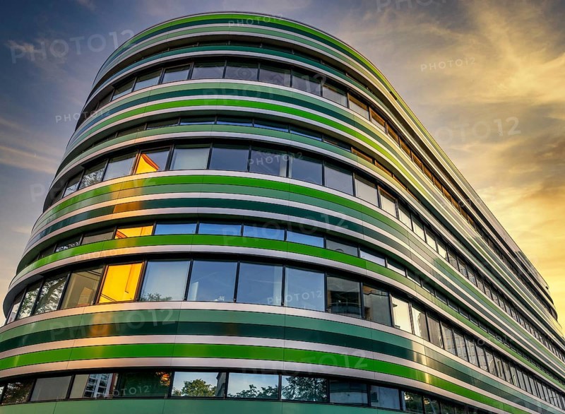 Rhoda-Erdmann-Haus, Academic Department of Humboldt University, warm evening light, frog perspective, Berlin, Germany