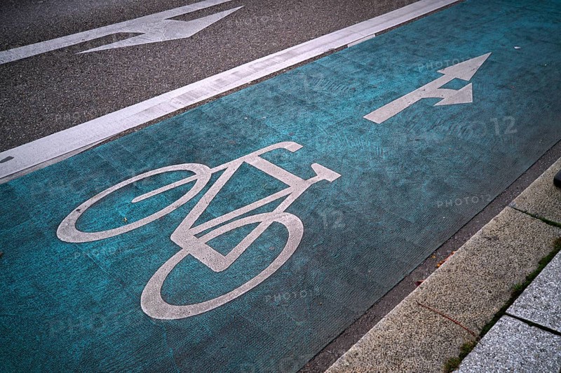 Cycle path, pictogram, logo, labelling, next to road, Stuttgart, Baden-Württemberg, Germany