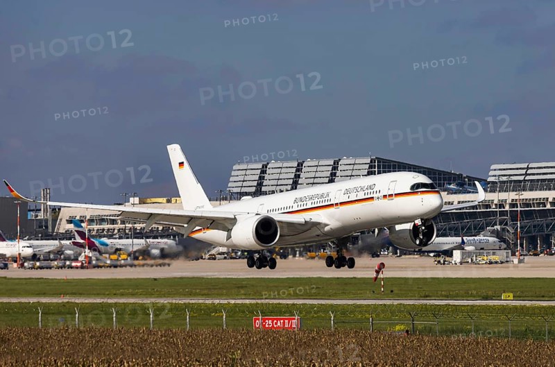 Government aircraft with terminal landing at Stuttgart Airport. Aircraft registration: 10-03, Luftwaffe, German Air Force, Airbus A350-900, Stuttgart, Baden-Württemberg, Germany