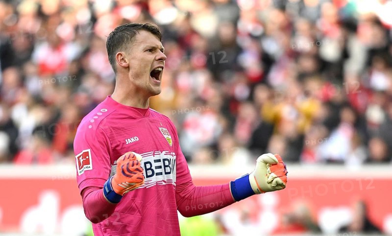 Goalkeeper Alexander Nübel VfB Stuttgart (33) Action Cheering Joy Gesture Gesture MHPArena, MHP Arena Stuttgart, Baden-Württemberg, Germany
