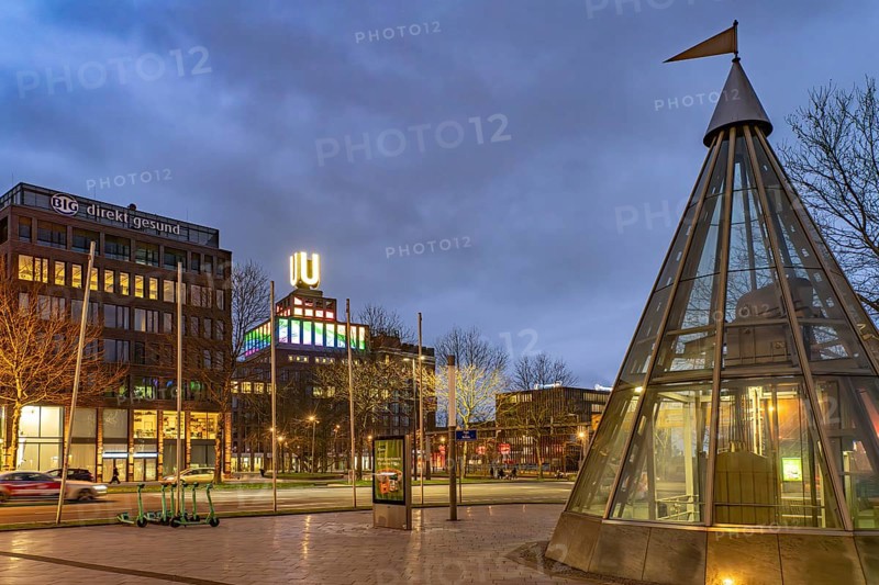 Buffalo Square and Dortmund's landmark U, Centre for Art and Creativity at dusk, Dortmund, North Rhine-Westphalia, Germany