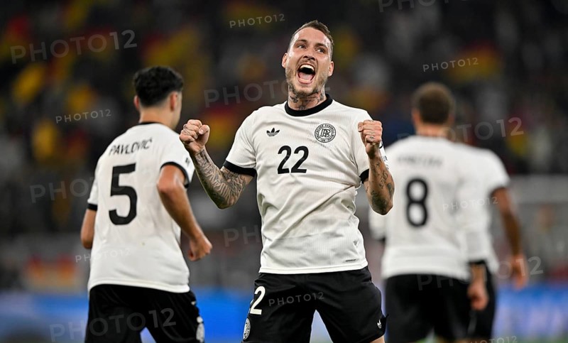 Goal celebration David Raum GER (22) Gesture Gesture Aleksandar Pavlovic GER (05) Leon Goretzka GER (08) World Cup qualifier, international match, Germany v Luxembourg, PreZero Arena, Sinsheim, Baden-Württemberg, Germany