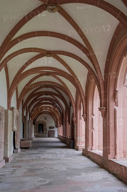 Eberbach Monastery, cloister, year of foundation 1136, Eberbach Monastery, Eltville am Rhein, Rheingau, Hesse, Germany