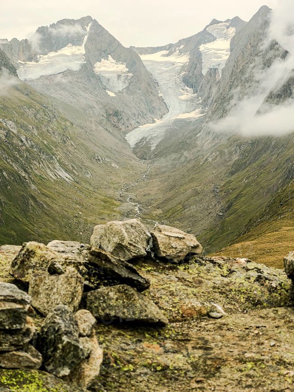 View from the Hohe Mut over to the Gaisbergferner and the Gurgler Kamm in the Ötztal Alps, Tyrol, Austria