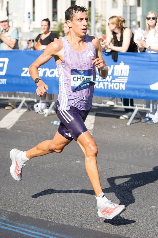 Hassan Chahdi (FRA), later in 6th place, at KM38 in front of Potsdamer Platz at the 51st BMW Berlin Marathon 2025 on 21/09/2025