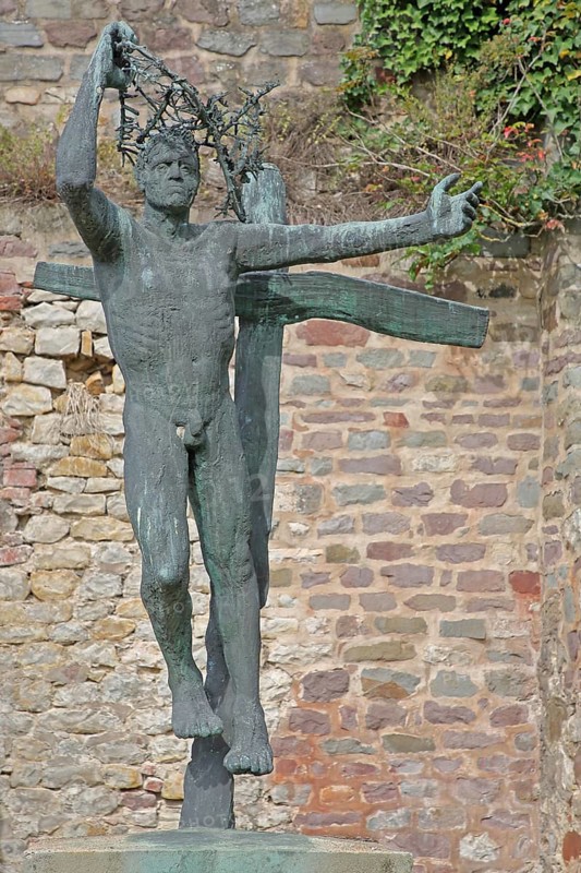 Sculpture Resurrection by Fritz Cremer 1947, naked standing male figure on the cross, death, life, resurrection, awakening, bronze sculpture, modern art, symbol, life-size, bizarre, sculpture park, Magdeburg, Saxony-Anhalt, Germany
