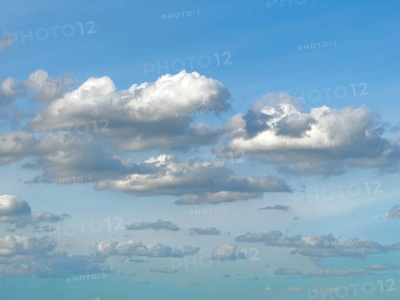 White bright cluster clouds Stratocumulus Stratocumulus Stratocumuli under blue sky, international