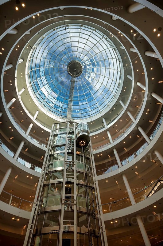 Interior view, glass dome of the Karlspassage in the Breuninger department stores', shopping centre, lift, Stuttgart, Baden-Württemberg, Germany