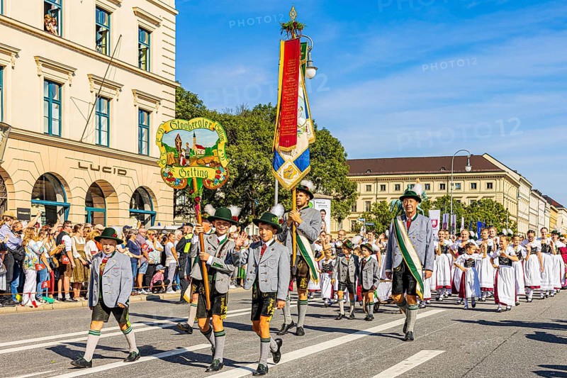 Gebirgstrachten- Erhaltungsverein Stoabergler from Gelting, Trachten- und Schützenzug, Oktoberfest, Munich, Upper Bavaria, Bavaria, Germany