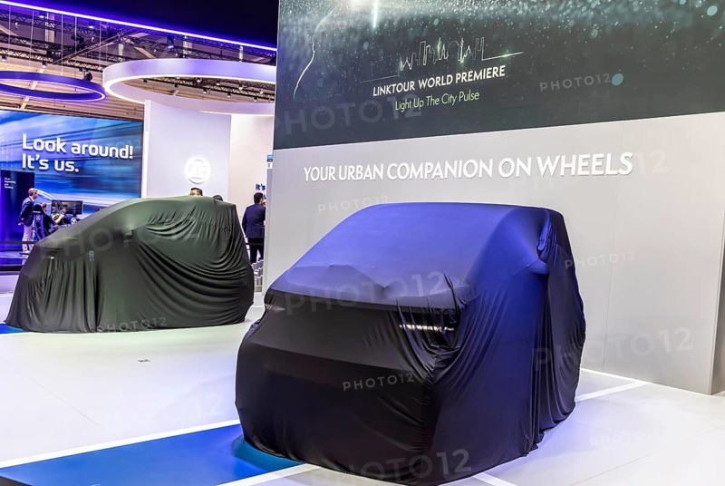 Still veiled: World premiere of Linktour. The Chinese manufacturer presents a city runabout for urban mobility. IAA MOBILITY in Munich. The motor show presents itself as a holistic mobility trade fair. Cars continue to take centre stage, however, and Chinese manufacturers are gaining ground. Munich, Bavaria, Germany