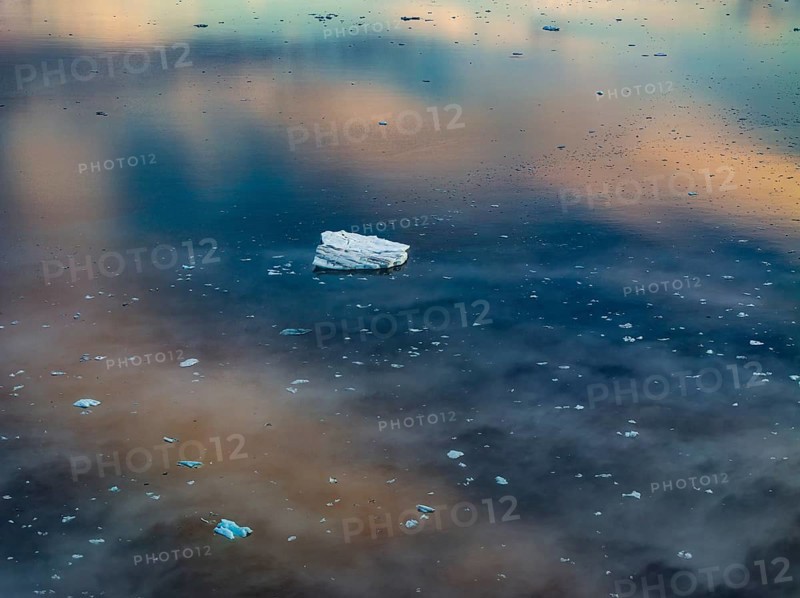Ice floes, iceberg, fog, clouds, morning mood, reflection, aerial view, summer, glacier lagoon, Jökulsarlon, Vatnajökull, Iceland
