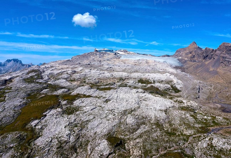Karst landscape Lapis de Tsanfleuron between Sanetsch Pass and Tsanfleuron Glacier, Glacier de Zanfleuron, Sanetsch Pass, Bernese Alps, Savièse, Canton Valais, Switzerland