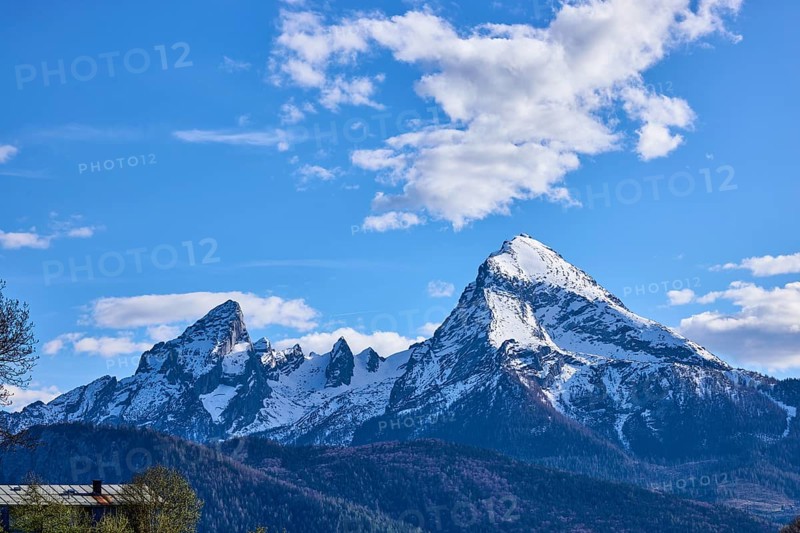 Mountain Watzmann, landscape photography, mountain landscape, mountains, coniferous forest, blue sky, cumulus clouds, Bischofswiesen, district Berchtesgadener Land, Bavaria, Germany