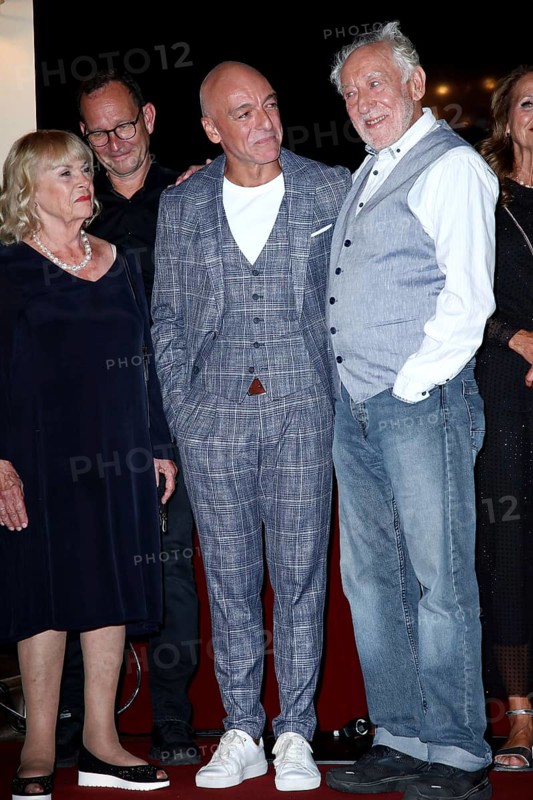 Dagmar Biener Mario Ramos and Dieter Hallervorden - Premiere Der eingebildet Kranke after Der eingebildete Kranke by Molière / 90th birthday of Dieter Hallervorden, Berlin, 05.9.25