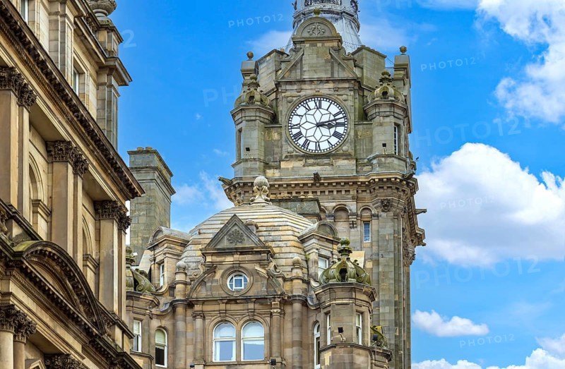 England. Edinburgh, the capital of Scotland. Historic city center Old Town