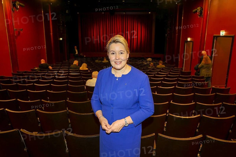 Franziska Giffey at the premiere of the play 'Der eingebildet Kranke' and Dieter Hallervorden's 90th birthday at the palace gardens Theatre. Berlin, 05.09.2025