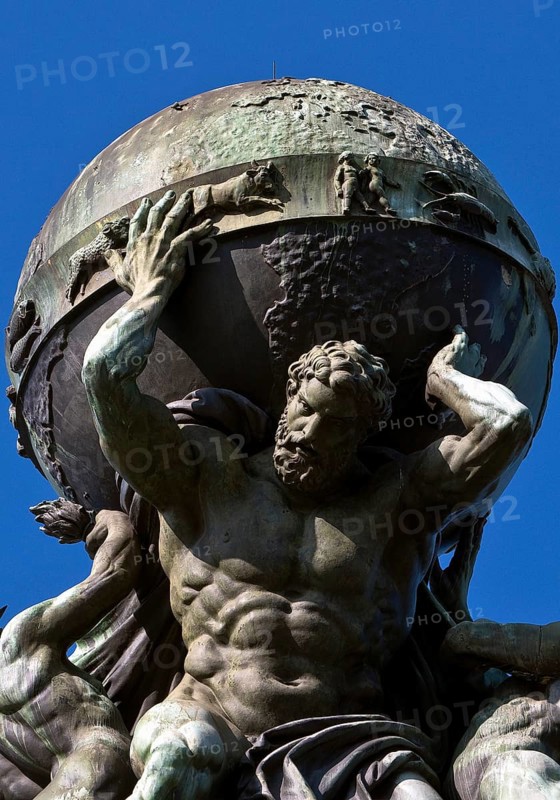 Atlas, carrying the globe, supported by steam and electricity by Gustav Herold, main railway station, Frankfurt am Main, Hesse, Germany