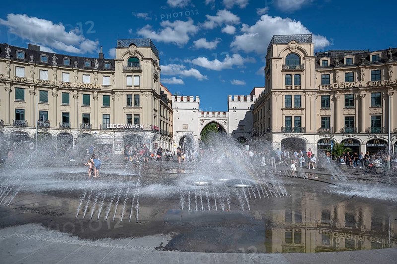 Karlstor am Stachus, built in 1791, in front the fountain in the Stachus roundabout, builder Bernhard Winkler, architect, Munich, Bavaria, Germany