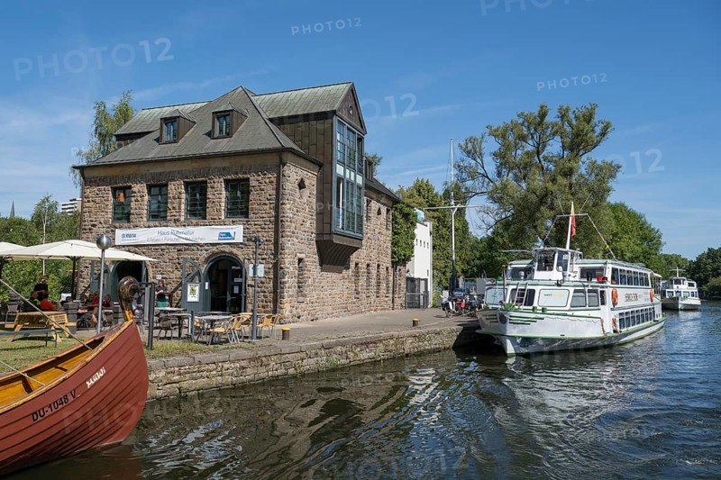 Haus Ruhrnatur, ships on the Ruhr, water station, Mülheim an der Ruhr, Rur region, North Rhine-Westphalia, Germany