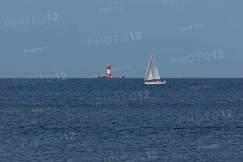 Lighthouse Kiel, pilot station, sailing boat, Kiel Fjord, Schleswig-Holstein, Germany
