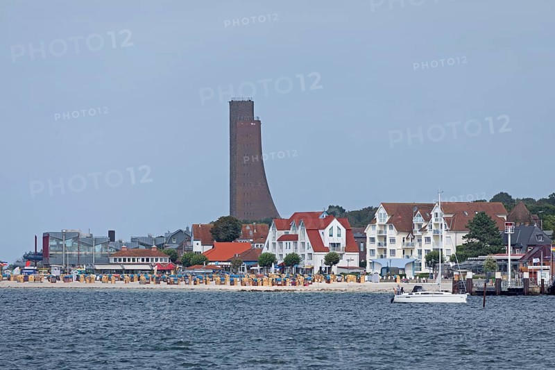 Naval memorial, houses, beach, Laboe, Kiel Fjord, Schleswig-Holstein, Germany