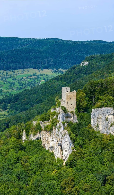 Reußenstein castle ruins. Historical sight near Neidlingen in the Swabian Alb. Neidlingen, Baden-Württemberg, Germany