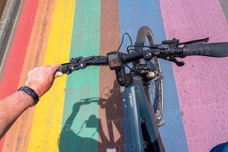 Rainbow cycle path through the university campus in Utrecht Science Park, 570 metres long, Utrecht University, Utrecht University of Applied Sciences and UMC Utrecht University Hospital, set an example for acceptance, equal treatment and safety of the LHBTIQ+ community Netherlands