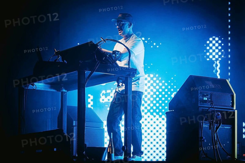 Fritz Kalkbrenner live on Continentego tour 2025 in Berlin's Columbiahalle on 27.11.2025