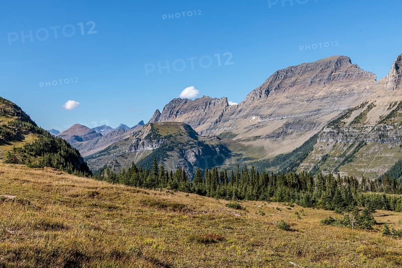 240905_028 Rugged mountains along the Hidden Lake Trail from the Logan Pass Visitor Center in Glacier Natioinal Park, Montana, USA