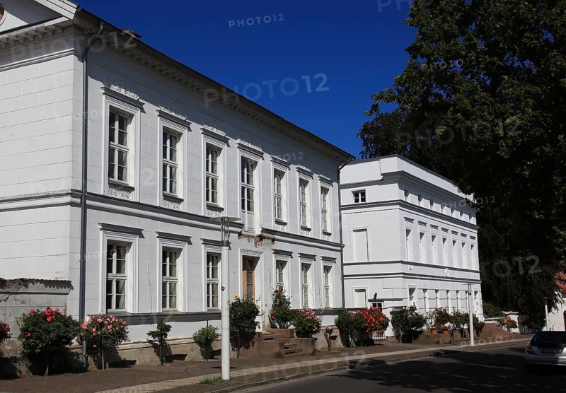 The heritage-protected house Circus 11, Putbus on the island of Rügen, Vorpommern-Rügen district, Mecklenburg-Western Pomerania, Germany