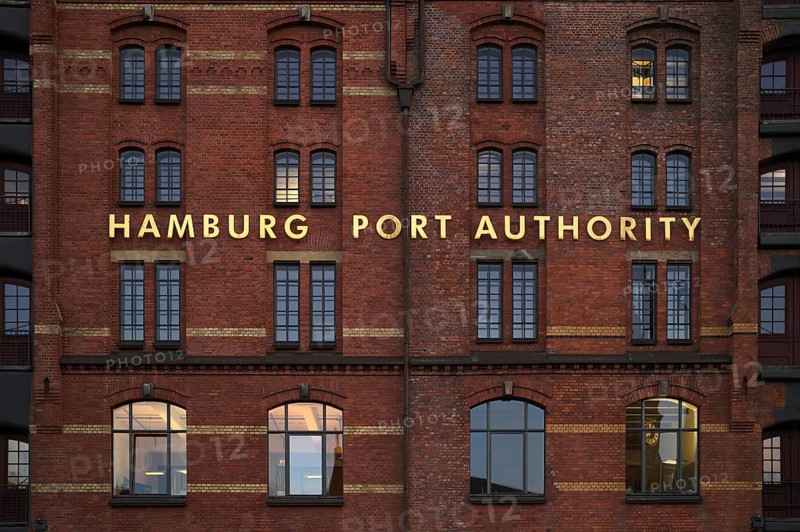 Exterior view of Hamburg Port Authority, façade, warehouses, brick buildings, Hamburger Speicherstadt, Hafencity, Free and Hanseatic City of Hamburg, Germany