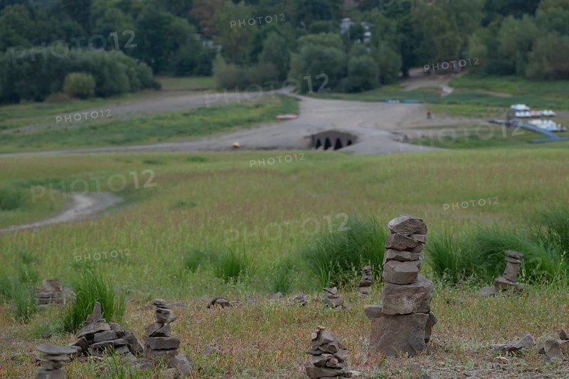 View of Old Bridge Asel, Edersee without water, Hesse, Germany