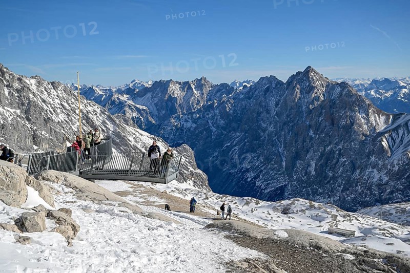 Tourists on a viewing platform on Zugspitzplatt, Grainau municipality, Garmisch-Partenkirchen district, Bavaria, Germany