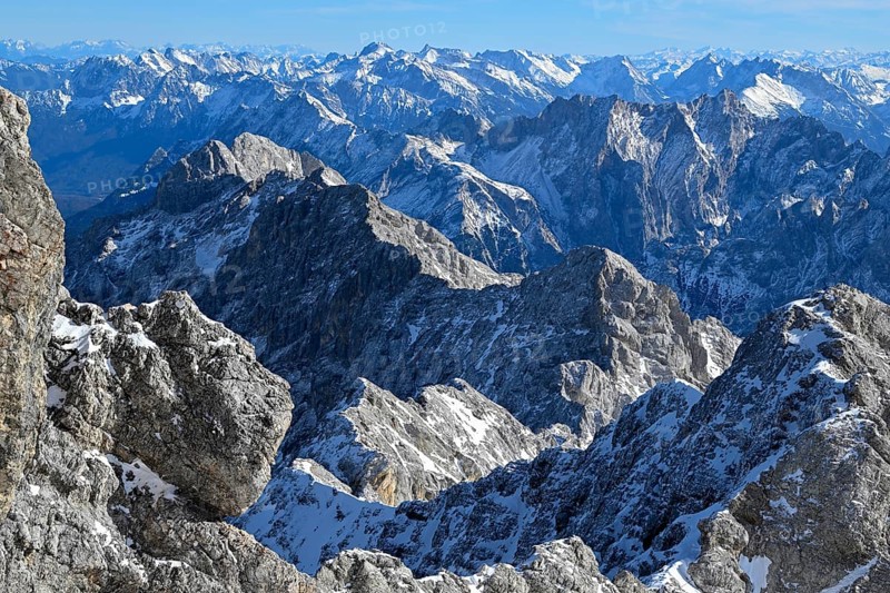 View of the Wetterstein Mountains from the mountain station of the Zugspitz cable car (2962 m), Grainau municipality, Garmisch-Partenkirchen district, Bavaria, Germany
