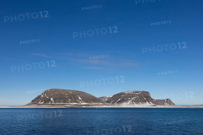 Phippsøya, Phipps Island in the Arctic Ocean, largest island in Sjuøyane, archipelago north of Nordaustlandet in summer, Spitsbergen, Svalbard