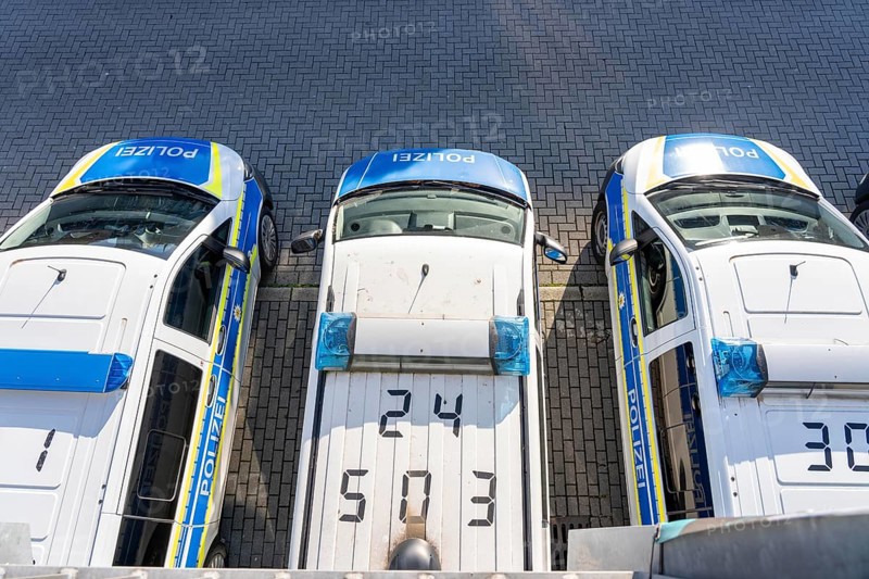 City center of Dortmund, in front of the main train station, Federal Police patrol car, North Rhine-Westphalia, Germany
