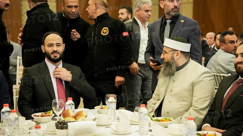 Gaziantep, Turkey – November 20, 2025: Dr. Ibrahim Shasho, Grand Mufti of Aleppo, accompanied Aleppo Governor Azzam Al-Ghareeb on an official visit to Turkey, where they were received by Gaziantep Deputy Governor Sedat Sezik. Discussions centered on strengthening cooperation, enhancing joint coordination, and deepening institutional relations between the two sides, Gaziantep, Gaziantep, Turkey