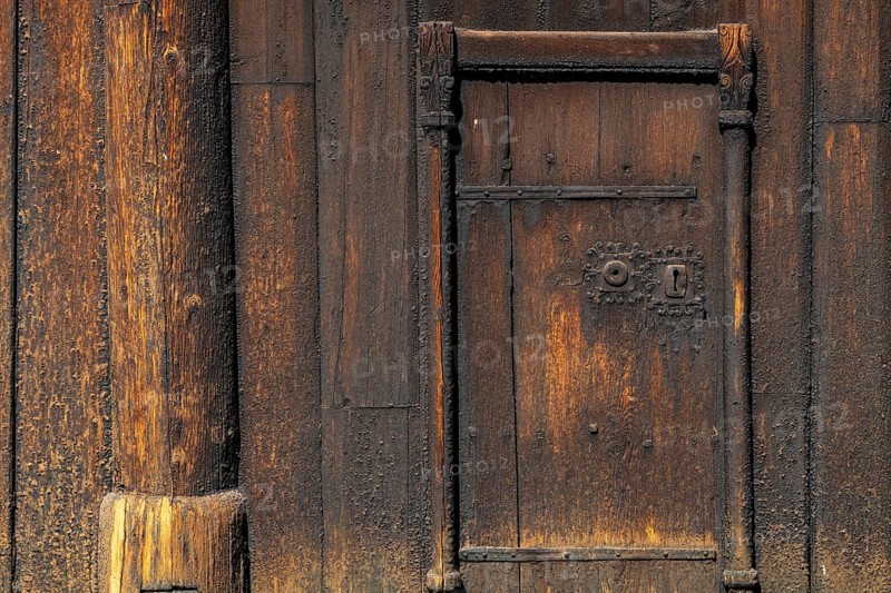 Wooden door, Garmo Stave Church, Maihaugen open-air museum with houses and objects from farms in Gudbrandsdal, Lillehammer am Mjøsa Lake, Innlandet Municipality, Norway