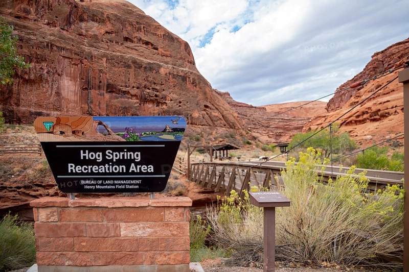 Hite, Utah - Hog Spring Recreation Area. The are has picnic areas and a hiking trail in Red Rock Canyon