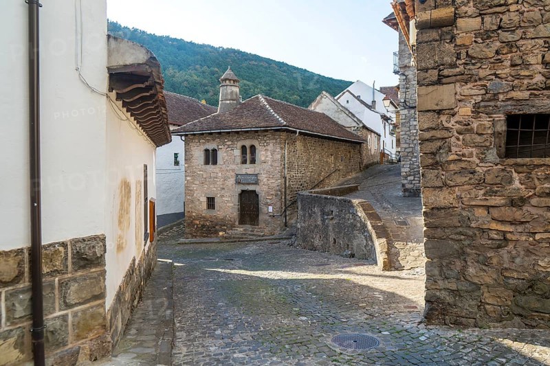 Casa Mazo ethnological museum, Echo or Hecho, Valle de Hecho, Pyrenees Mountains, Huesca province, Aragon, Spain