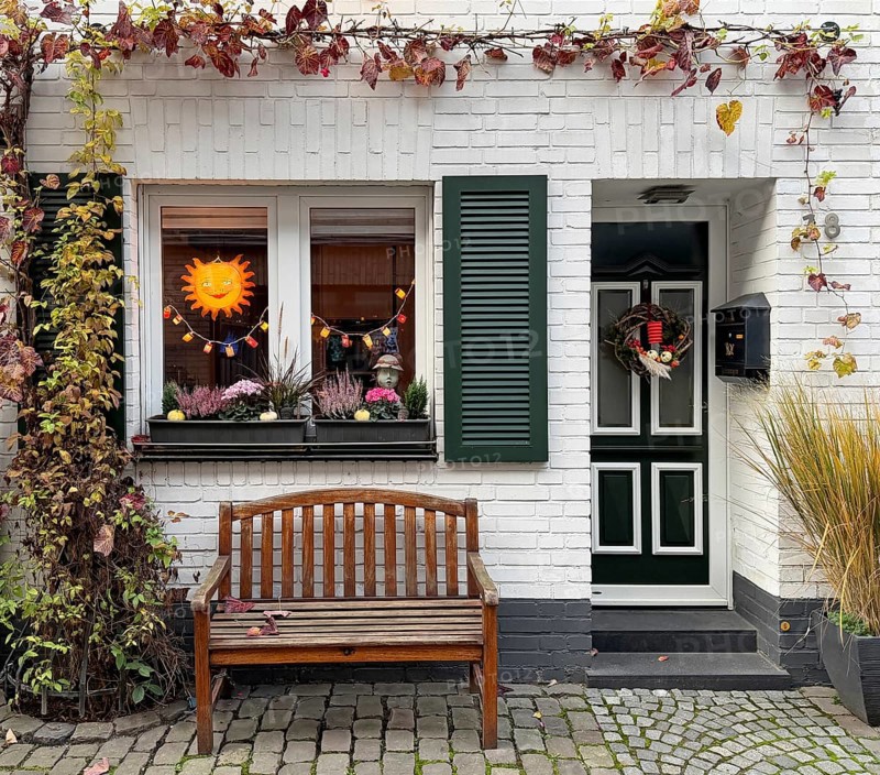 Decorated house façade for the traditional Martin procession in Tiefstraße, Altstadt, Kempen, Lower Rhine, North Rhine-Westphalia, Germany