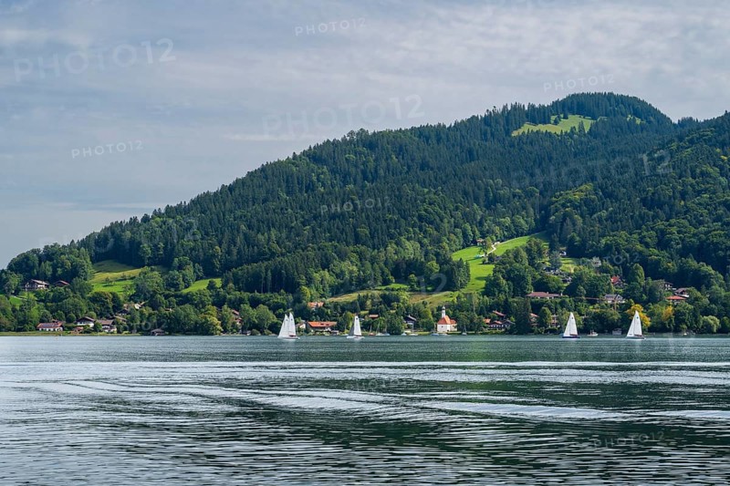 View from Bad Wiessee across Tegernsee to Sankt Quirin, Gmund am Tegernsee, Upper Bavaria, Bavaria, Germany