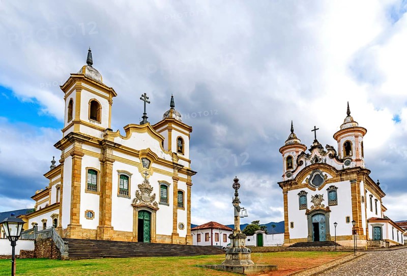 The central square of the city of Mariana in Minas Gerais, surrounded by historic Baroque churches, Mariana, Minas Gerais, Brazil