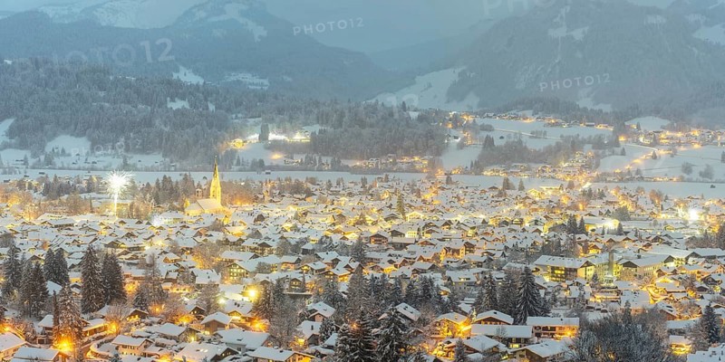 Oberstdorf am Silvesterabend, Oberallgäu, Allgäu Alps, Allgäu, Bavaria, Germany