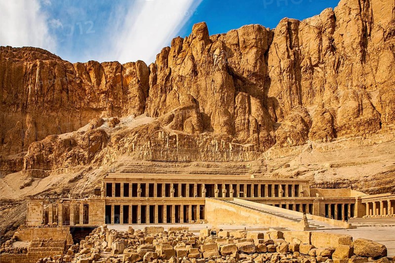 Mortuary temple of Pharaoh Hatshepsut - Deir el-Bahari, behind the rock face lies the Valley of the Kings, Luxor, West Thebes, Egypt