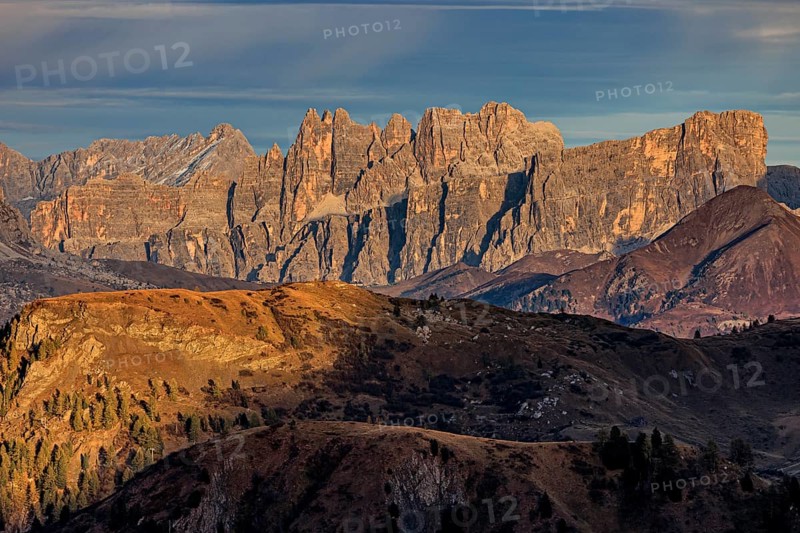 Steep mountains, mountain range, evening light, cloudy, autumn, Pordoi Pass, view of Croda da Lago, Dolomites, Italy