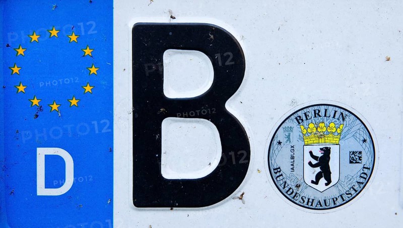 Car number plate with the letter B for Berlin, Federal Capital, Germany