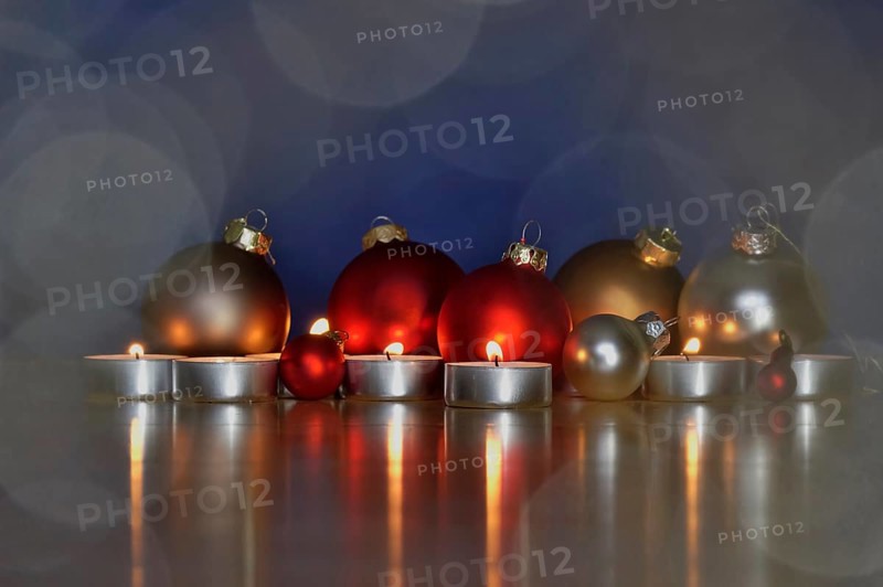 Still life with Christmas tree balls and candles, Germany