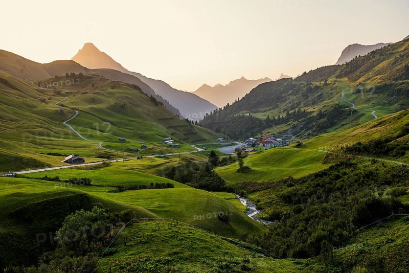Mountain landscape, sunrise, Hochtannbergpass, Biberkopf, Warth, Bregenzerwald, Vorarlberg, Alps, Austria